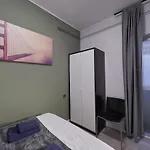 Sagrada Familia Penthouse شقة *