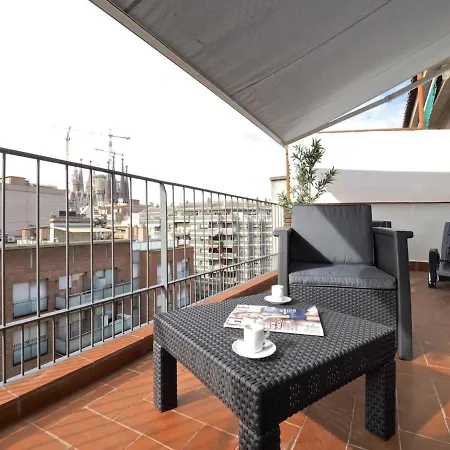 Sagrada Familia Penthouse